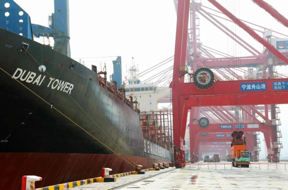 China launches Arctic service amid Middle East tensions