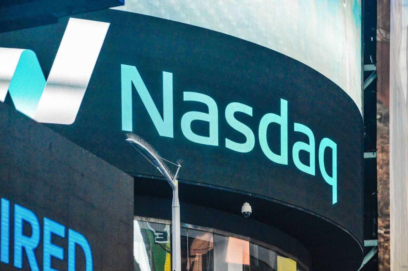 QQQ Just 'Gamma Flipped' as Market Makers Were Forced to Sell. Here’s What Our Top Chart Expert is Tracking Next.