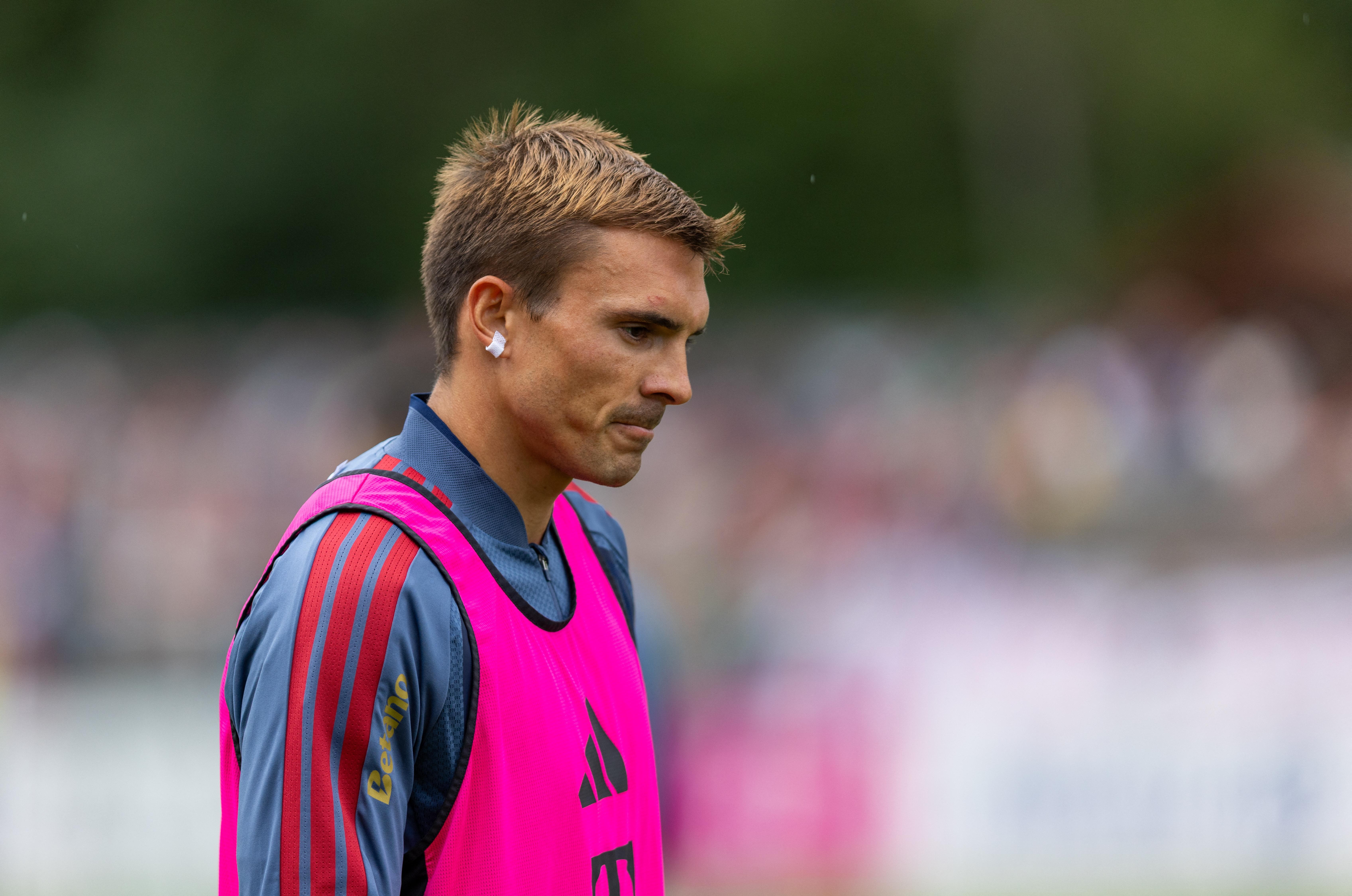 Bayern Munich News: Aston Villa still eyeing FC Bayern’s João Palhinha; FC Barcelona still chasing striker; Liverpool to sell Cody Gakpo?; and MORE!