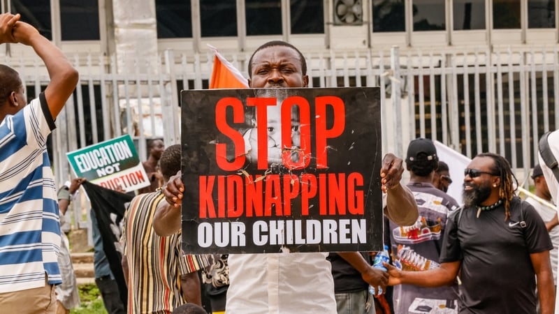 Nigerian security forces rescue 300 kidnapping victims