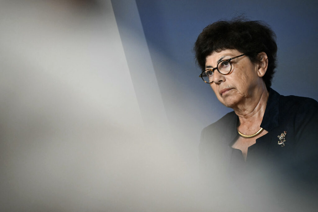 France’s big climate problem: The budget crunch