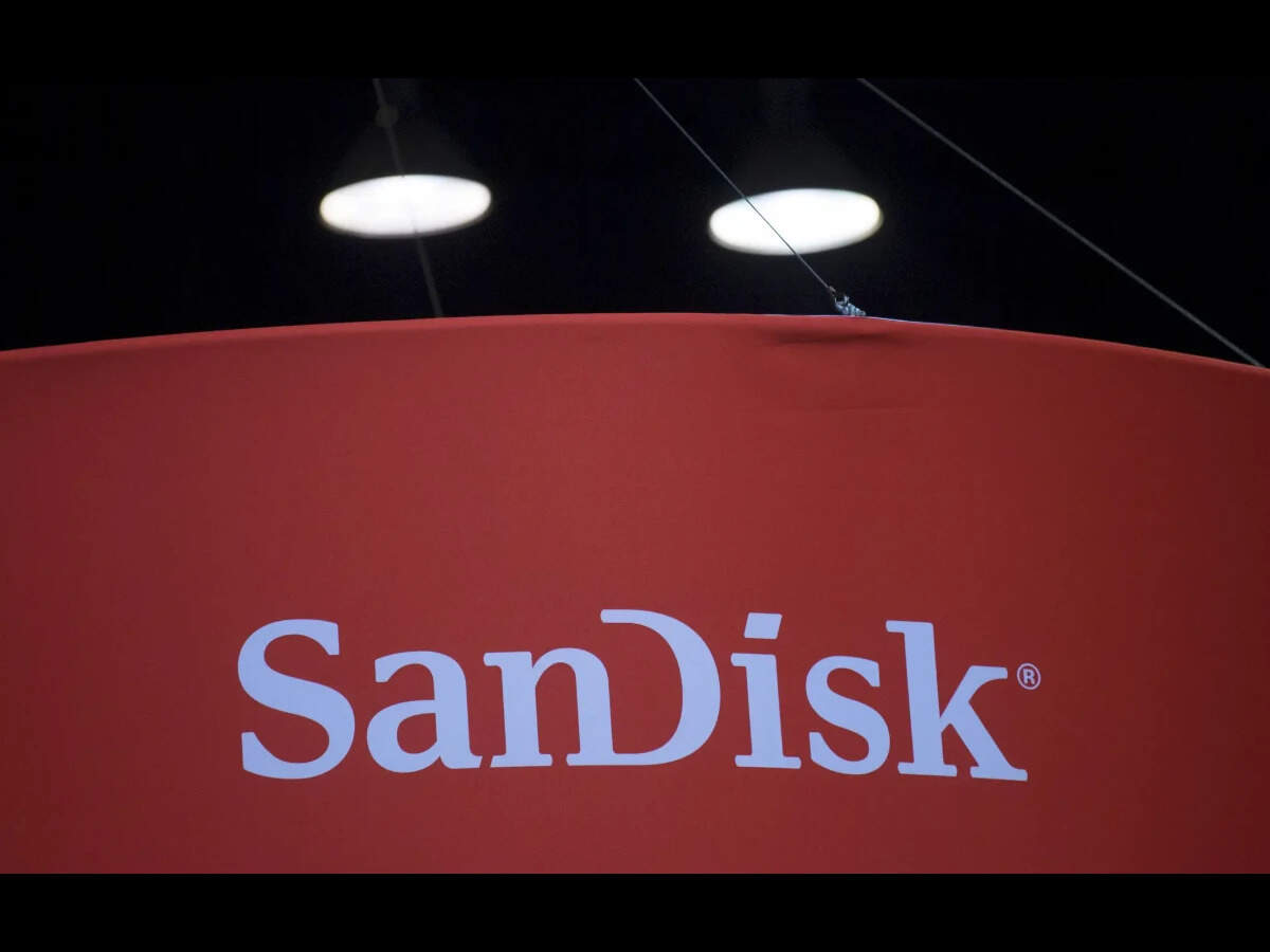 Sandisk forecasts upbeat quarterly revenue on AI-driven demand