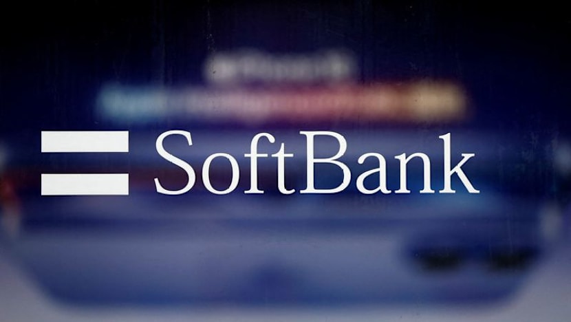 SoftBank reports first-quarter income slide, gain on Intel stake