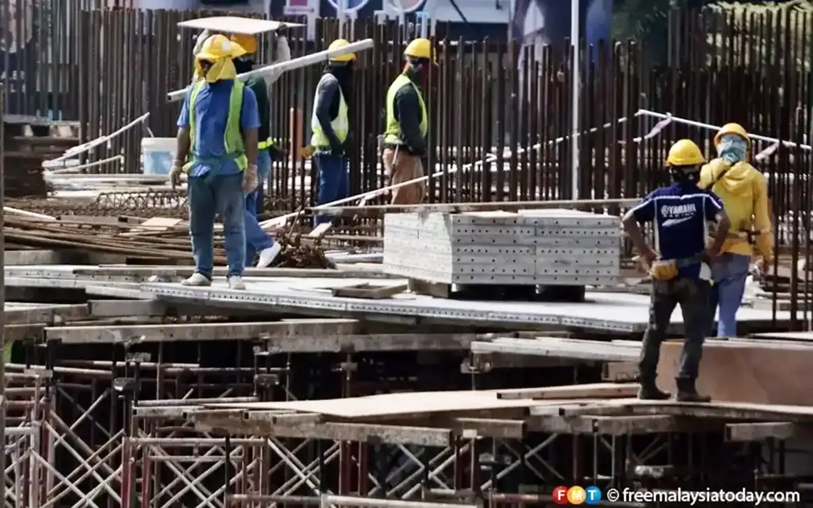 Kerajaan sasar turun had 13% kepada 10% pekerja asing menjelang 2030