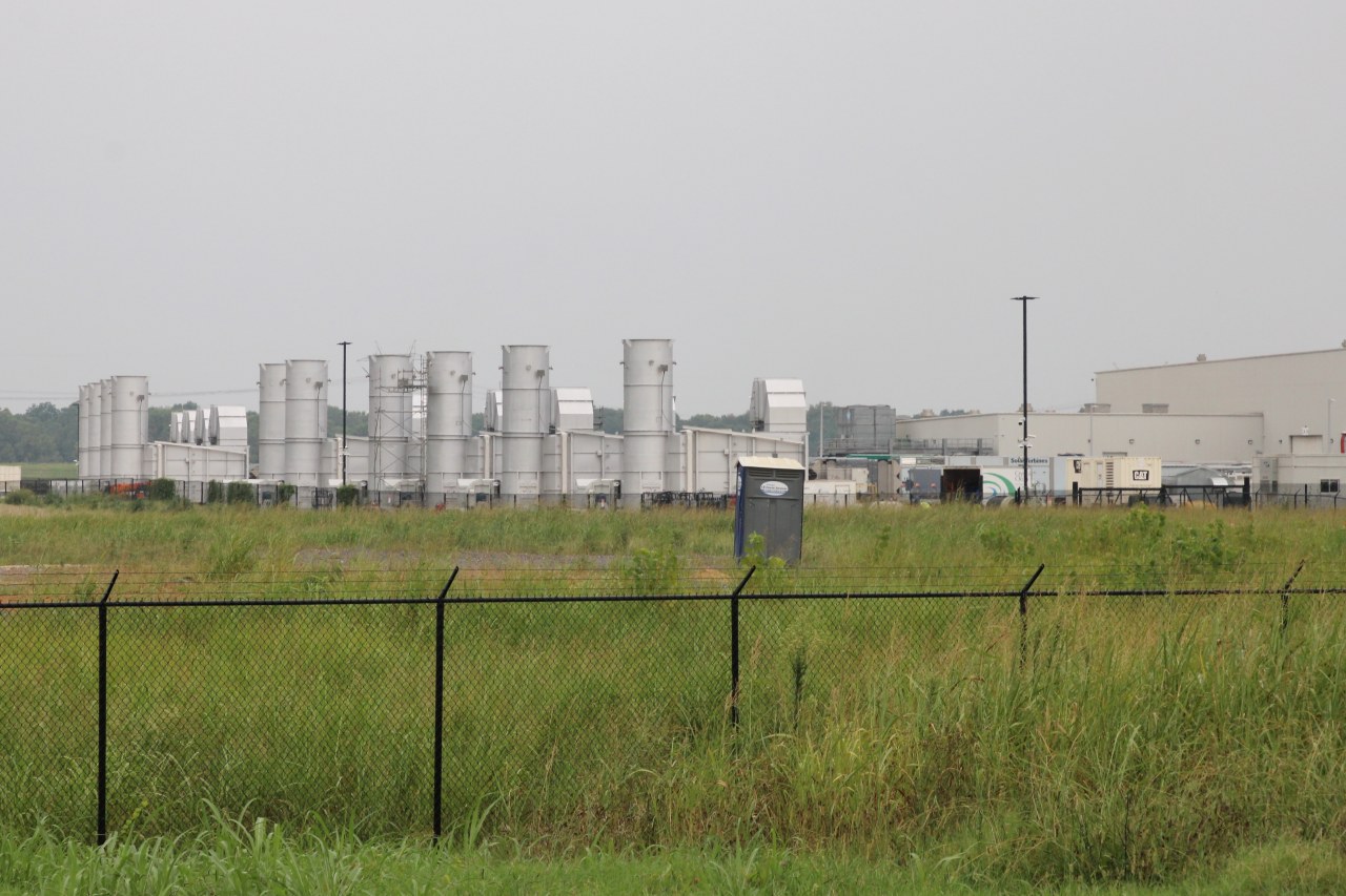 Hyperscalers’ Off-Grid Power Push Comes With Risks