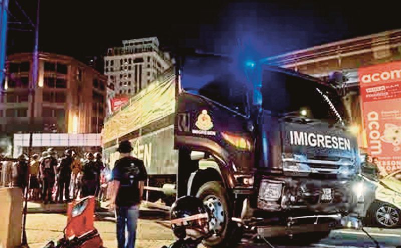 Expert: Differentiate urgent operations from genuine emergencies