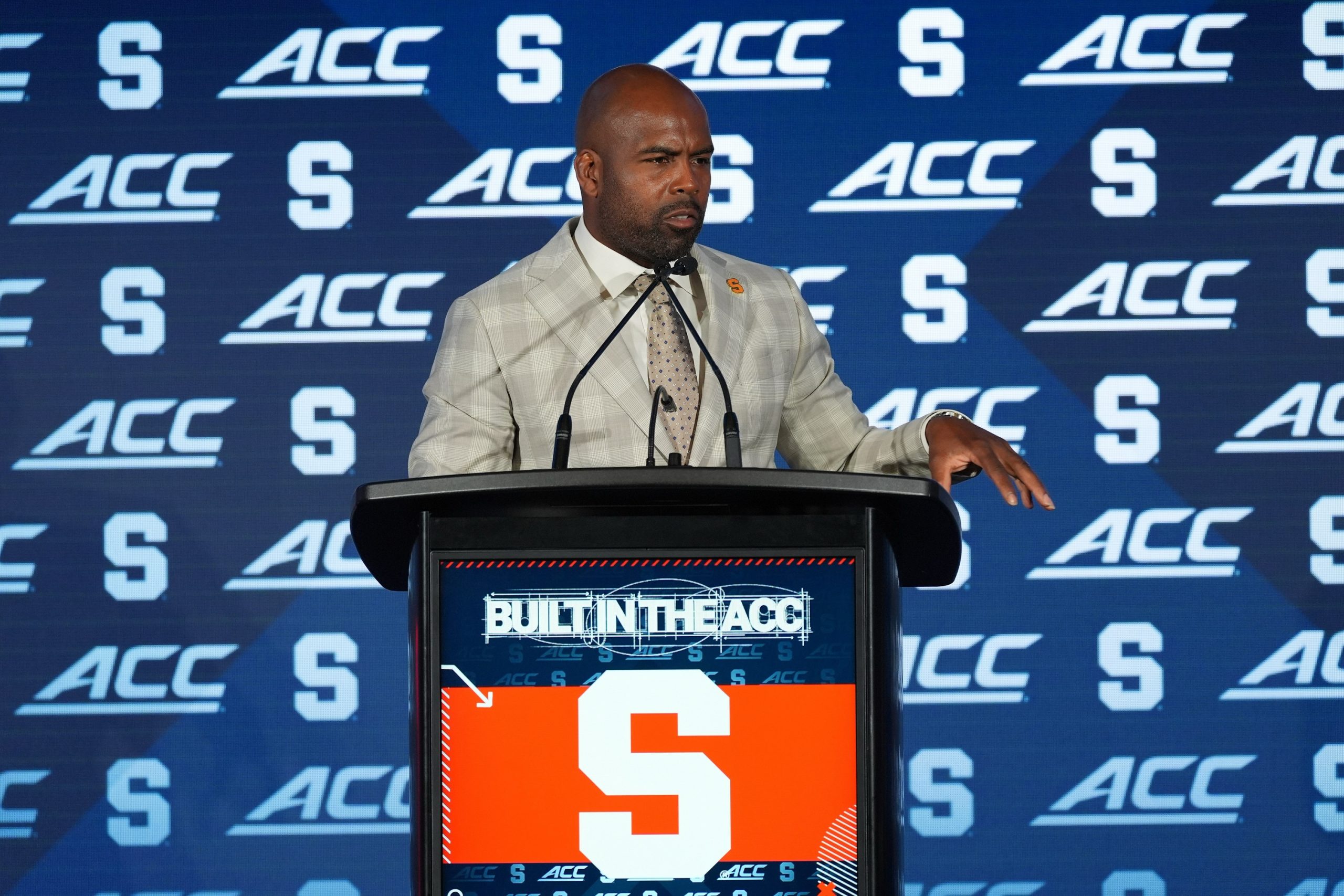 “Better Off Just Not Knowing”: Fran Brown Hints at Syracuse’s Budget Constraints as ACC Pressure Looms