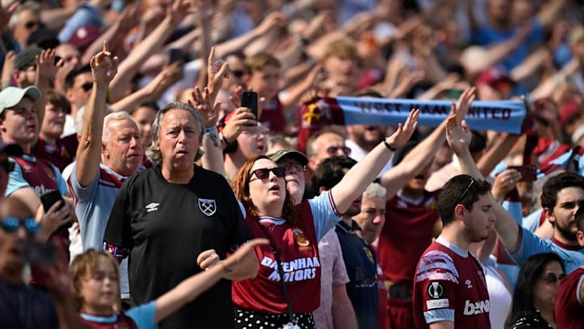 West Ham appeal to fans to avoid 'offensive and divisive' chants