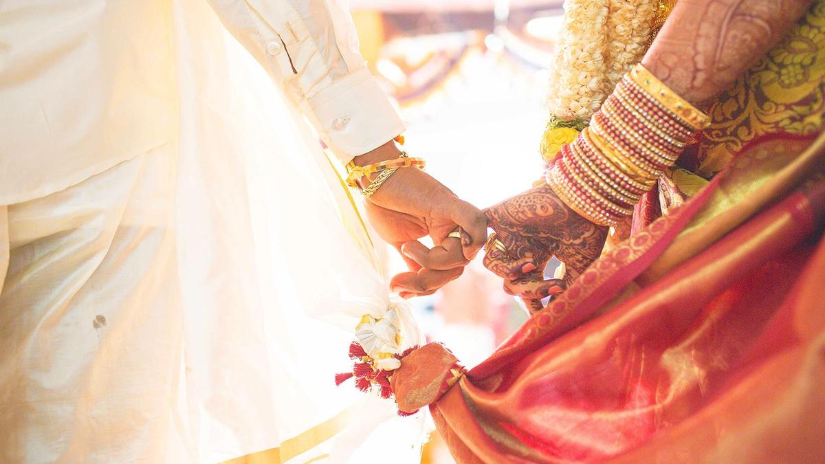 Tamil Nadu Budget: One-sovereign gold coin, silk saree announced for brides; homes to be set up for senior citizens, trans persons