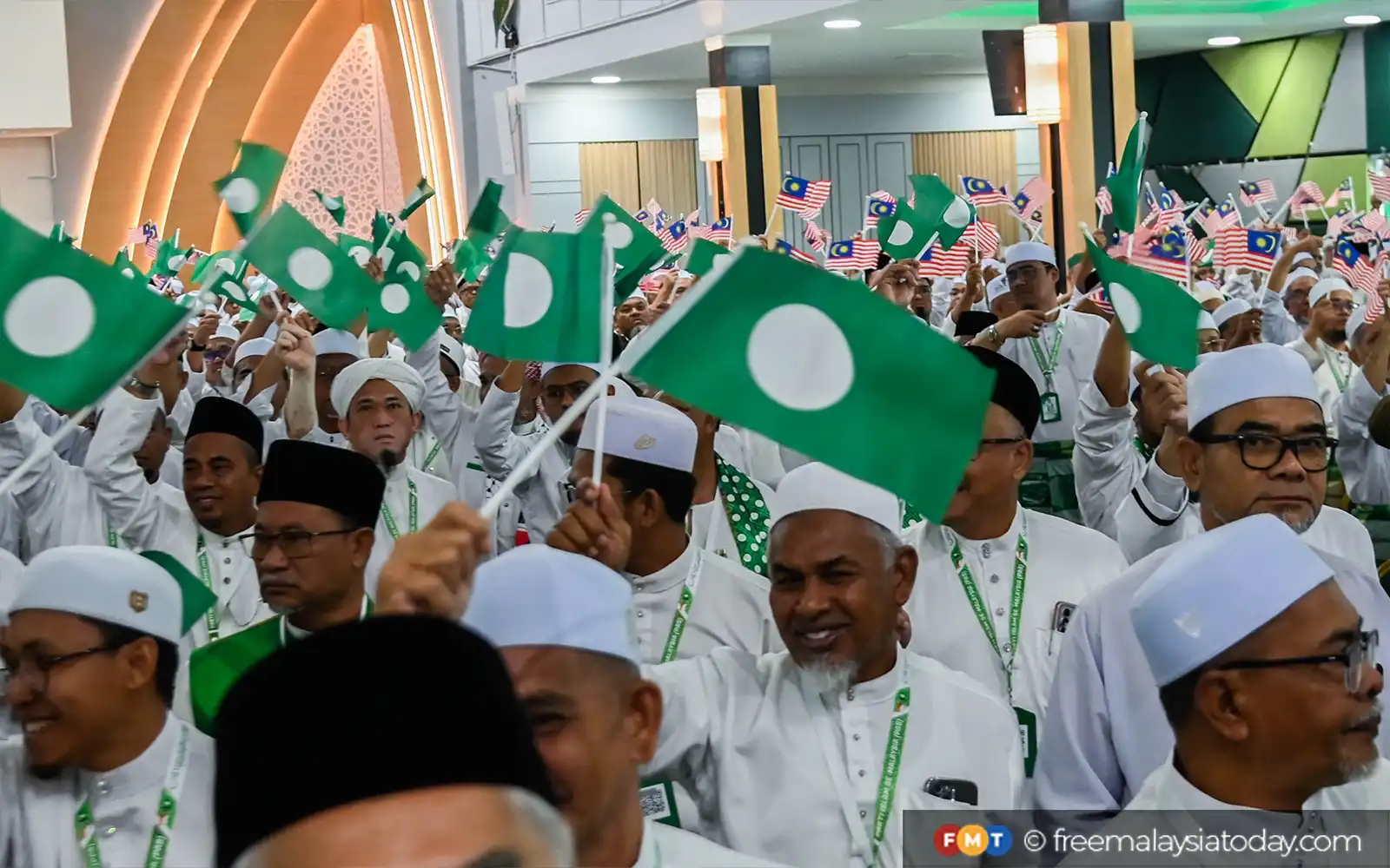 ‘Itu hati budi mereka’, PAS replies BN's desire to contest 21 seats