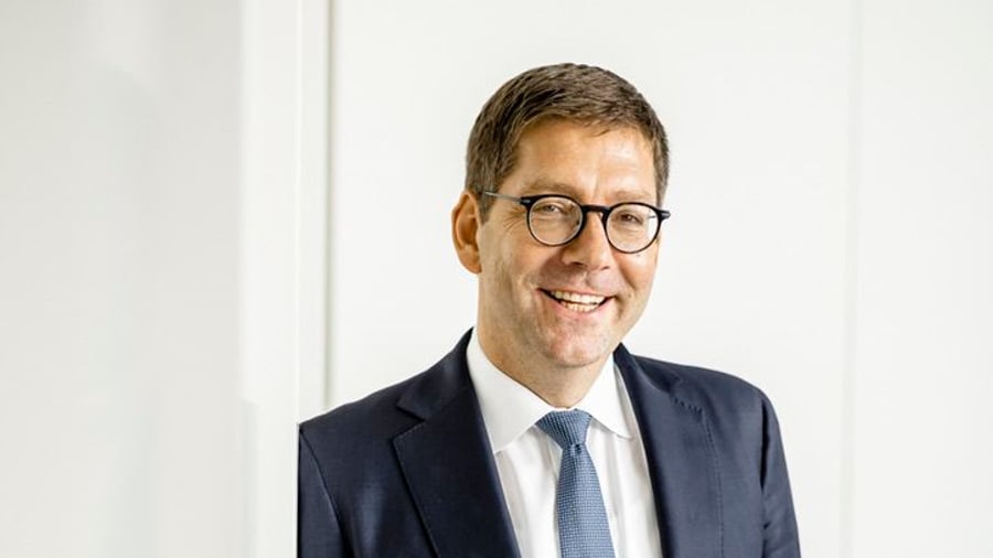 Investment: Fund Managers - "You pay a high price for the guarantee"
