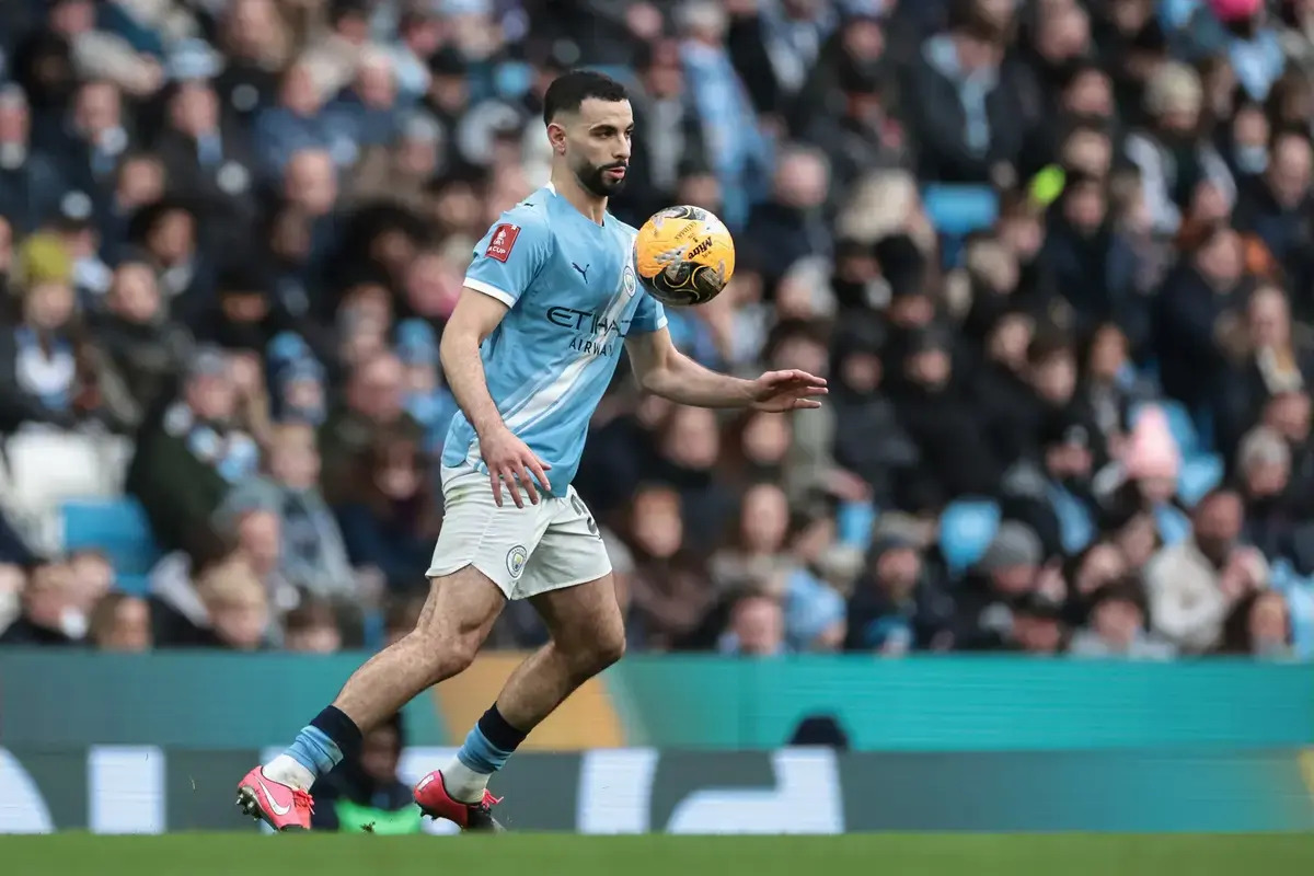 Report – Juventus wants to sign Manchester City defender