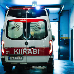Minister: Ambulance reform will improve quality of emergency medical care