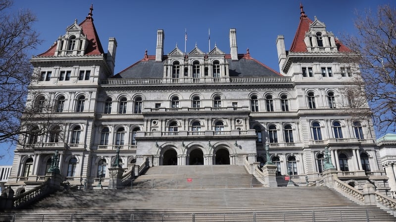 Woman charged with plot to blow up New York State Capitol