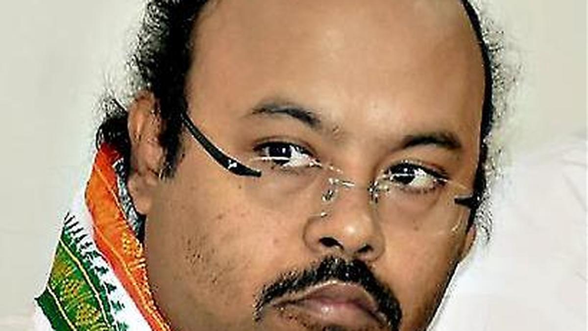 Yathindra reiterates opposition to Hindu Rashtra