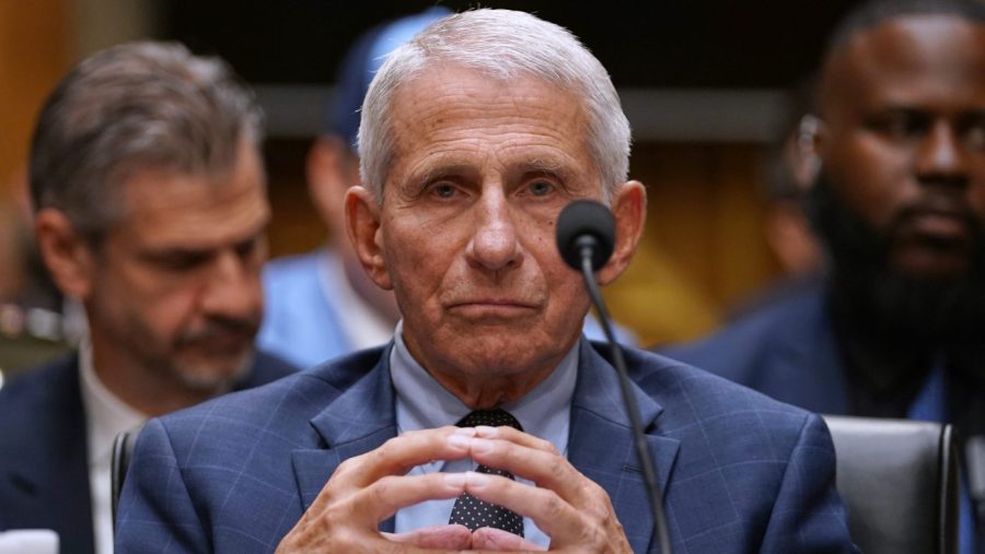 Fauci lawyers: Aaron Rodgers 'should stick to football'