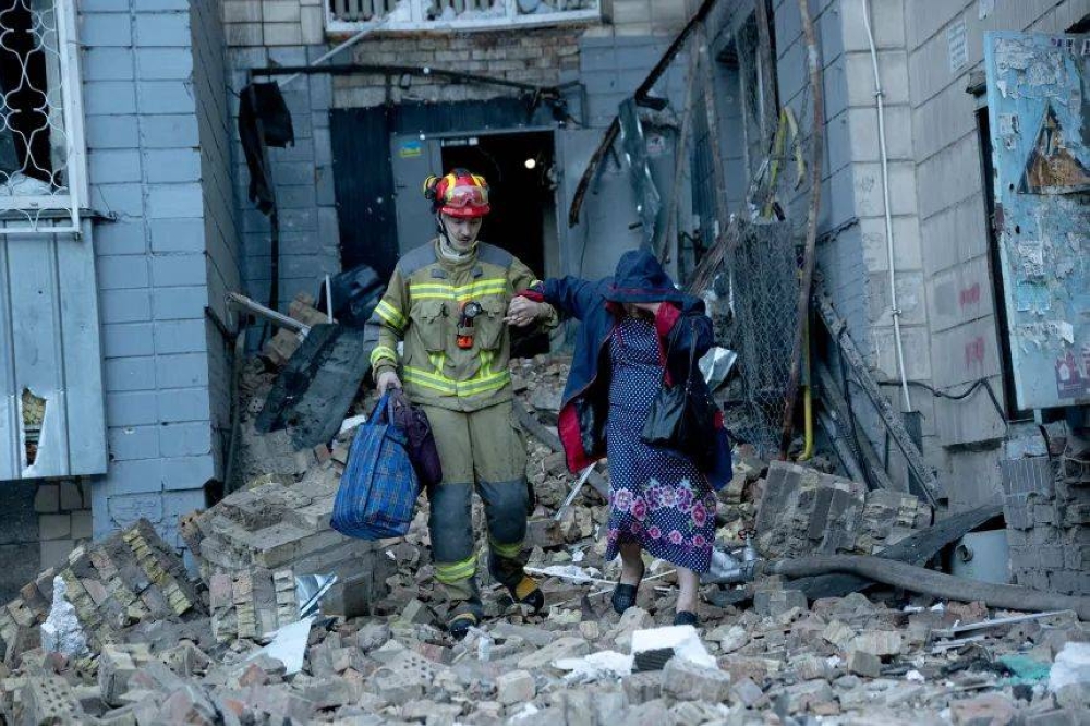 Russian missile barrage kills 16 people in Ukraine’s Kiev