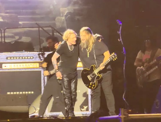 Guns N’ Roses Bring Out Chris Stapleton In Toronto