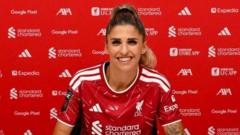 Liverpool sign Spanish midfielder Ramos