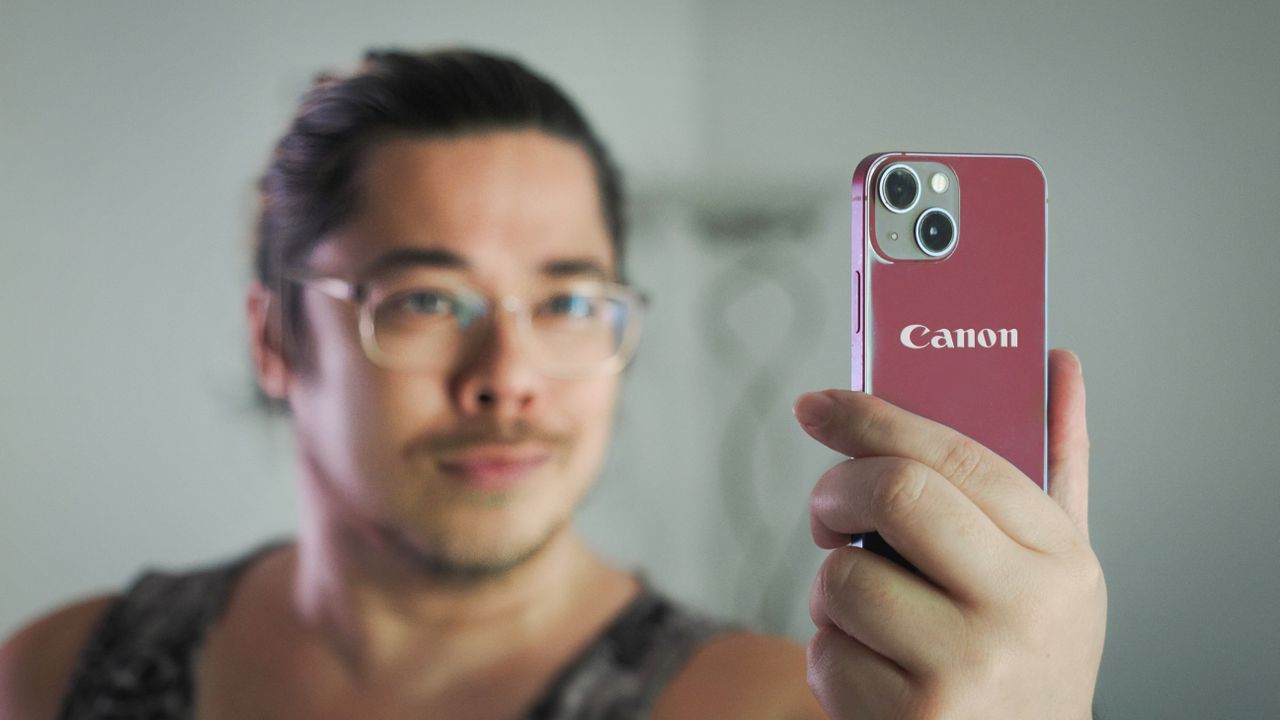Is Canon getting into the smartphone game? This new patent application has raised the possibility