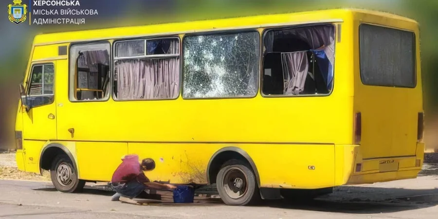Russian drone hits Kherson minibus, injuring five