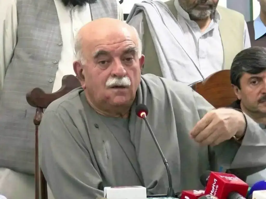 Fazl, other opposition leaders agree to form ‘united opposition’