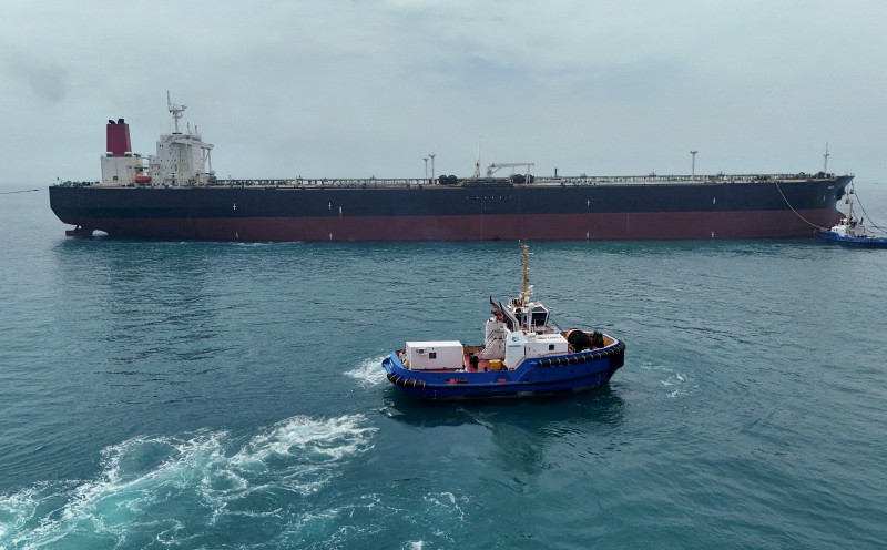 Oil set for second weekly rise as unsettled US-Iran war crimps supply