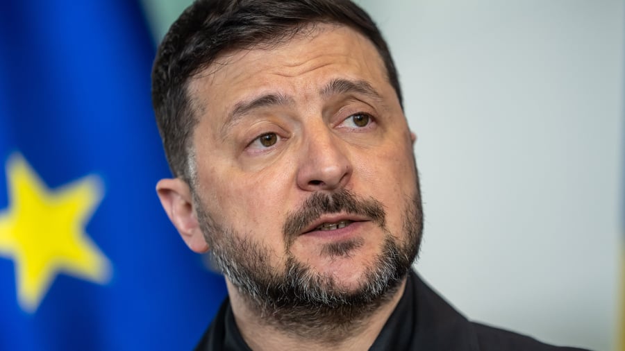 Ukraine war: Zelenskiy orders operation against Russian defence industry