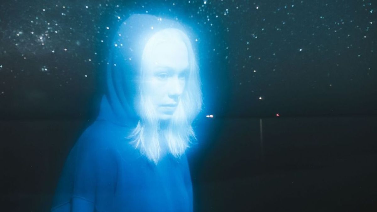 Phoebe Bridgers Announces Lost Weekend Planetarium Experience