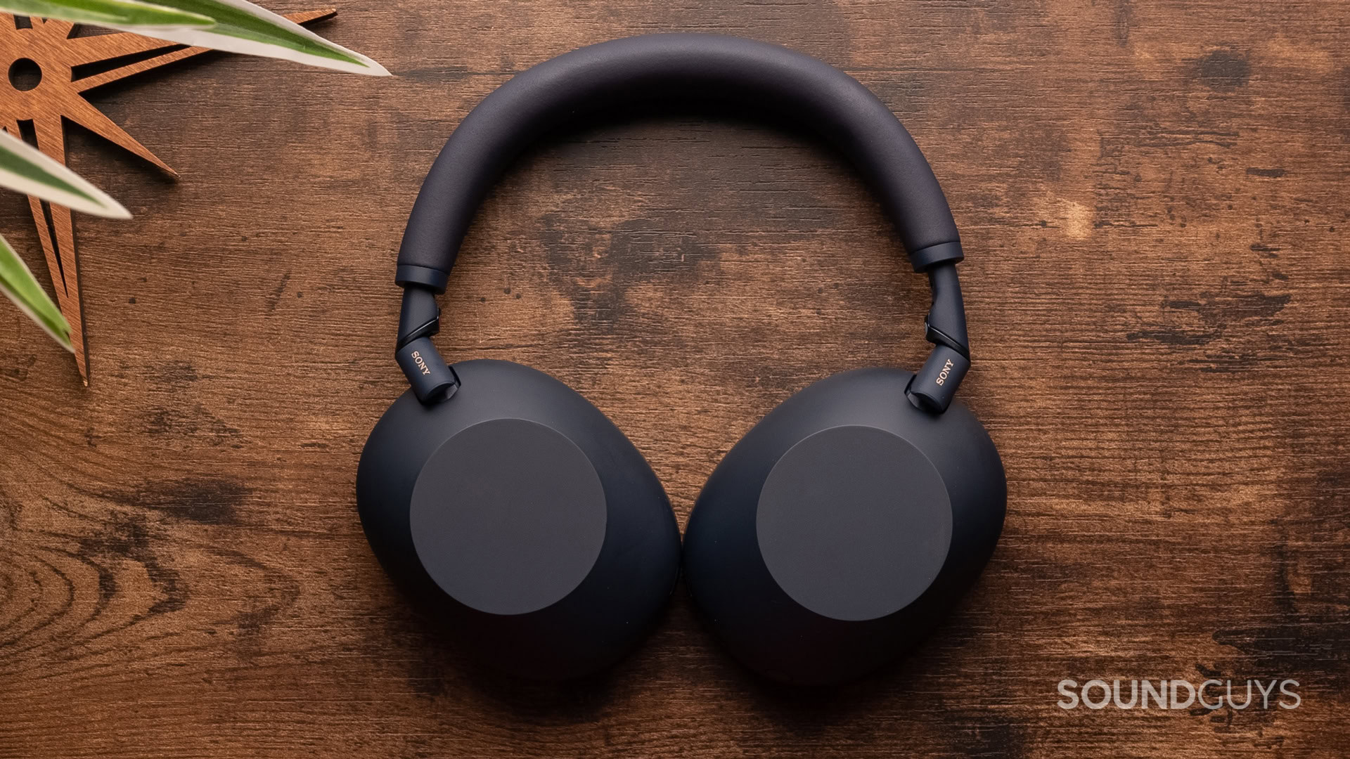Sony WH-1000XM6 headphones are 42% off in this open-box deal