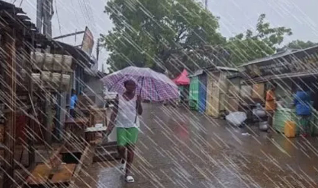 Three-hour rainfall exposes poor drainage system in Kadjebi