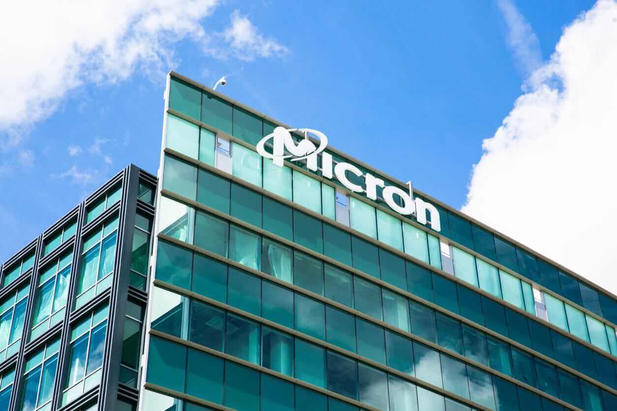 Bridgewater Dramatically Trimmed Its Position in Micron During Q2. What This Means for MU Stock.