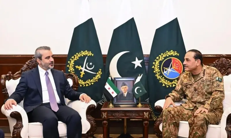 CDF Munir, Syrian foreign minister discuss defence, security cooperation