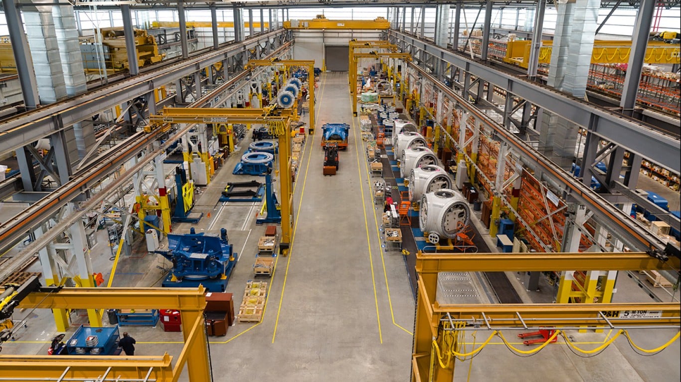 Which Industrial Machinery Stock Has Dominated in 2026: GE Vernova, Cummins, or Eaton?