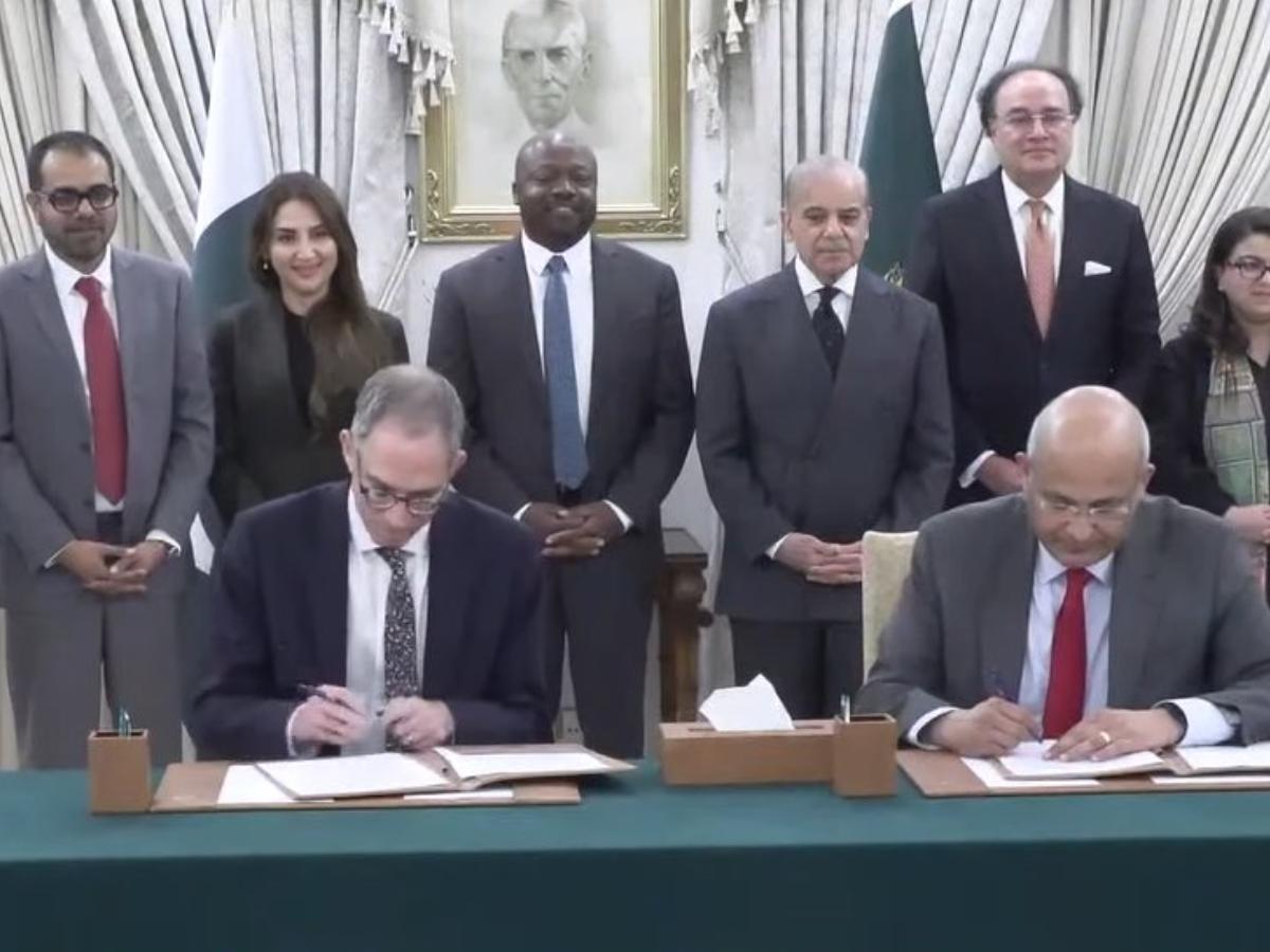 Pakistan, Google sign MoU for AI centre, free Gemini access for students
