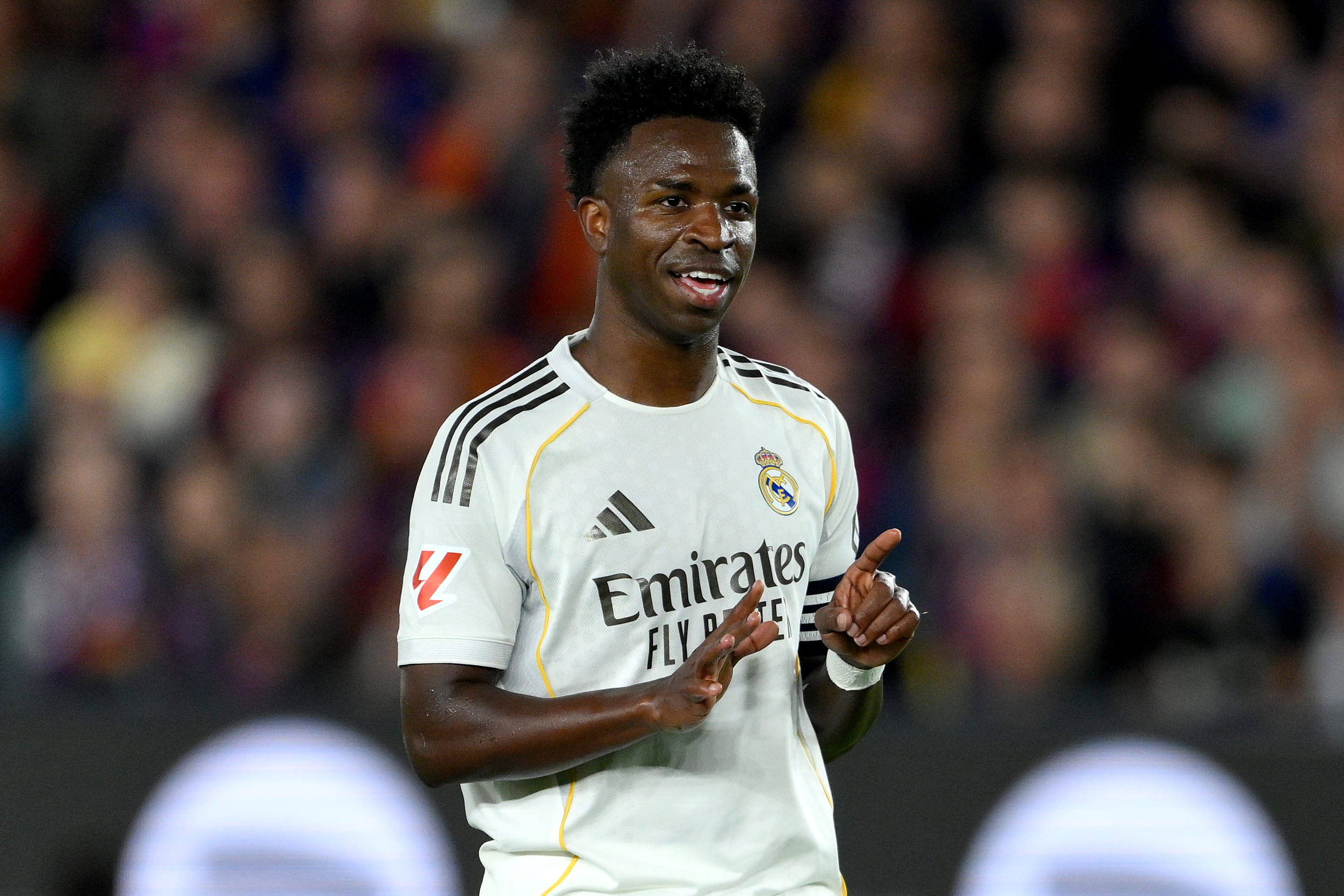 Official: Vinicius Junior signs new Real Madrid contract until 2032