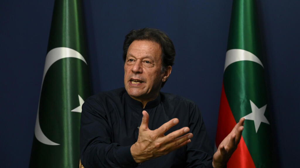 Ex-Pakistan PM Khan taken back to jail after hospital checks: govt