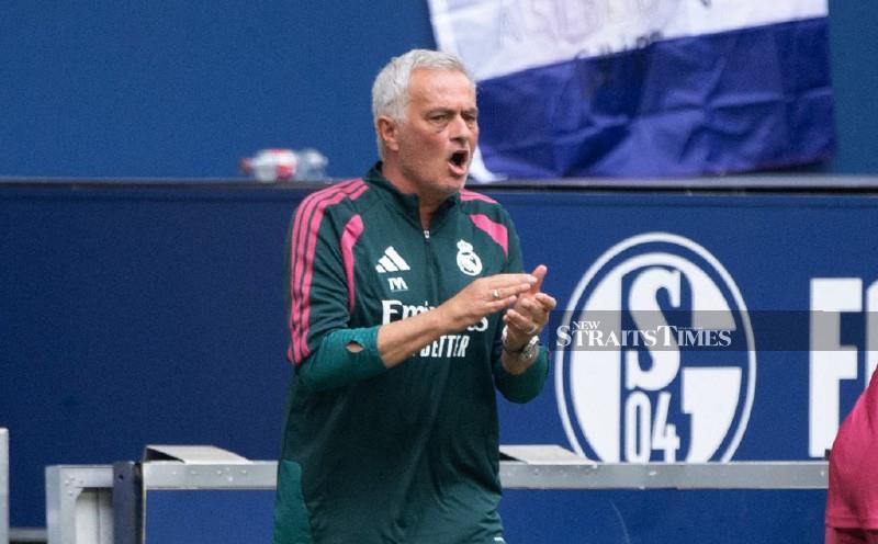 Real Madrid star players are compatible: Mourinho
