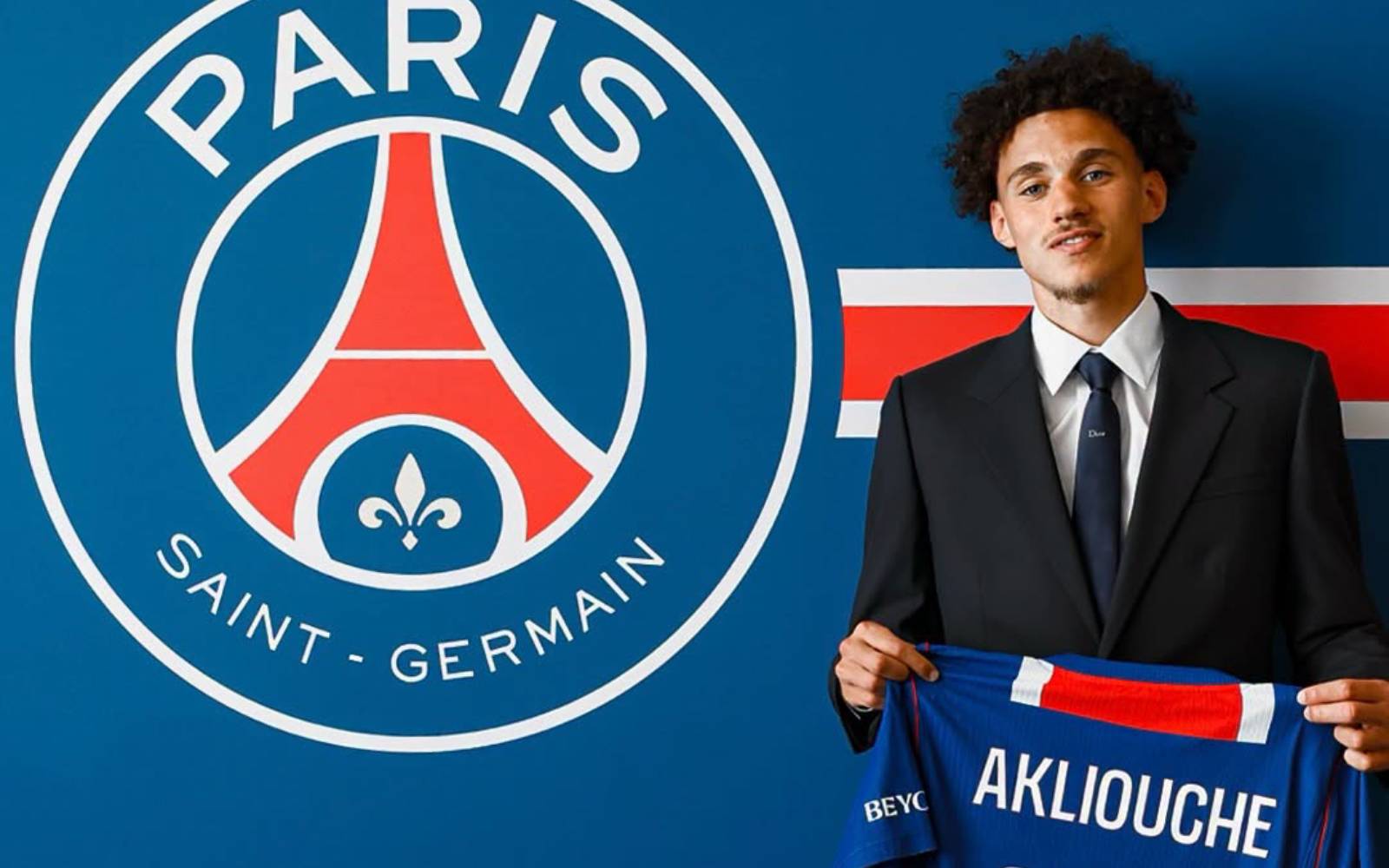 PSG sign France midfielder Akliouche from Monaco
