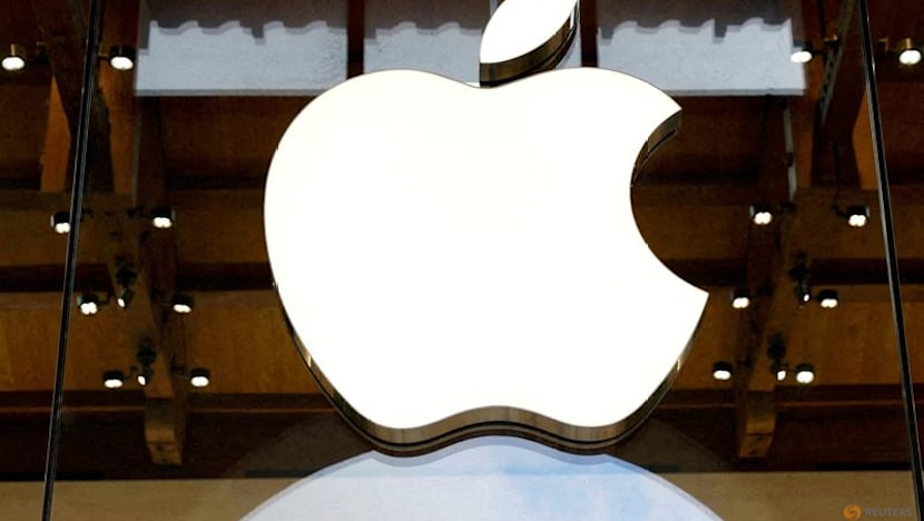 Apple paid 40% of its global taxes to Ireland in last fiscal year