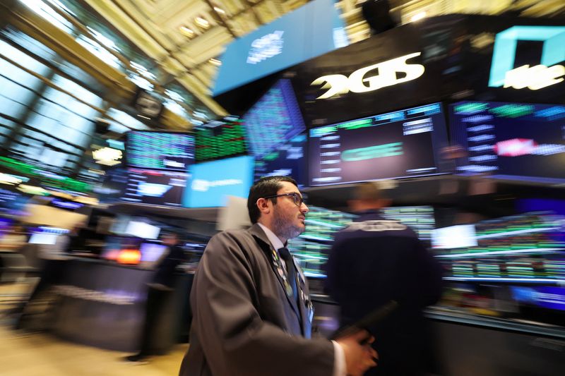 Netherlands stocks higher at close of trade; AEX up 0.29%