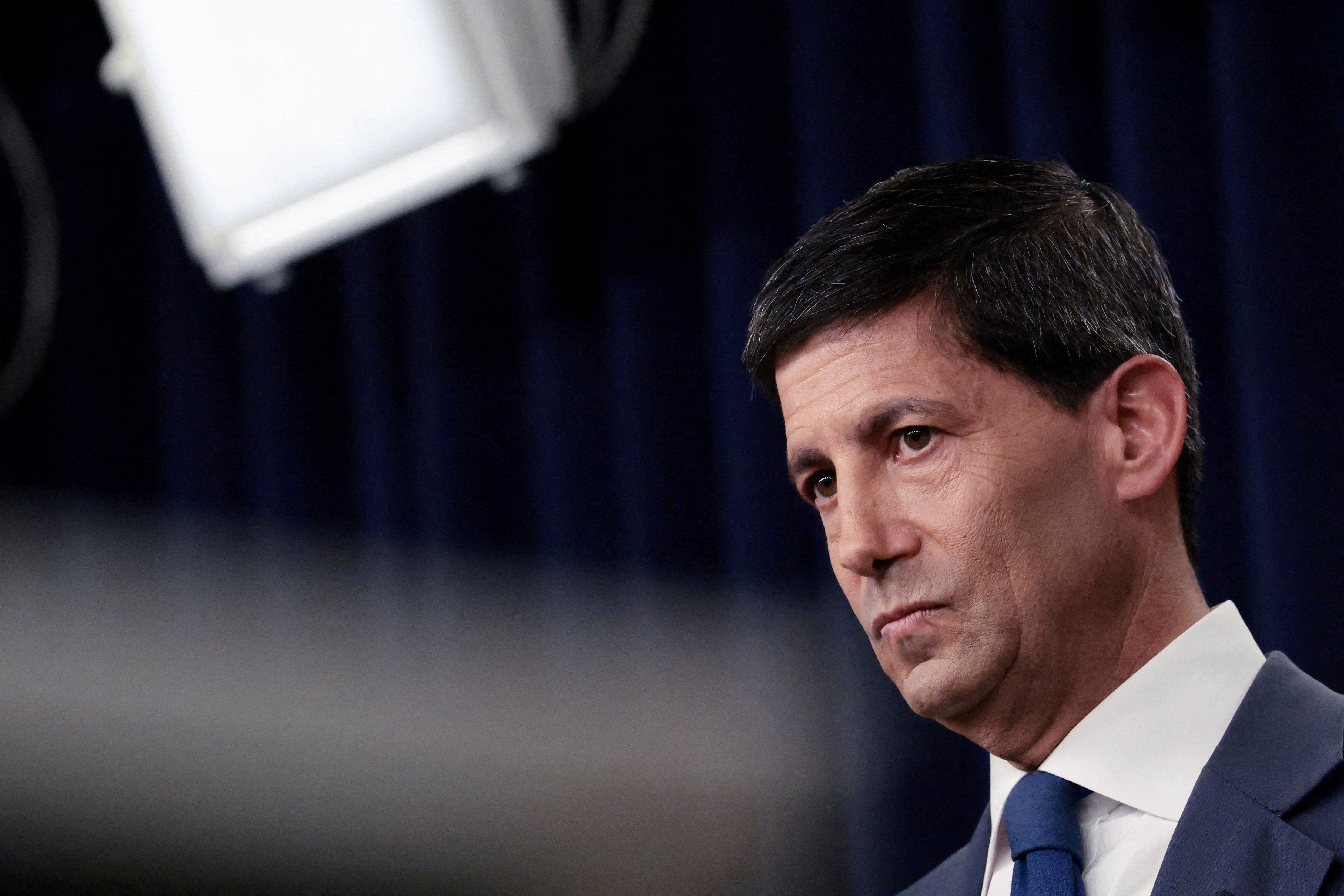 Fed’s Warsh balances political, market pressure
