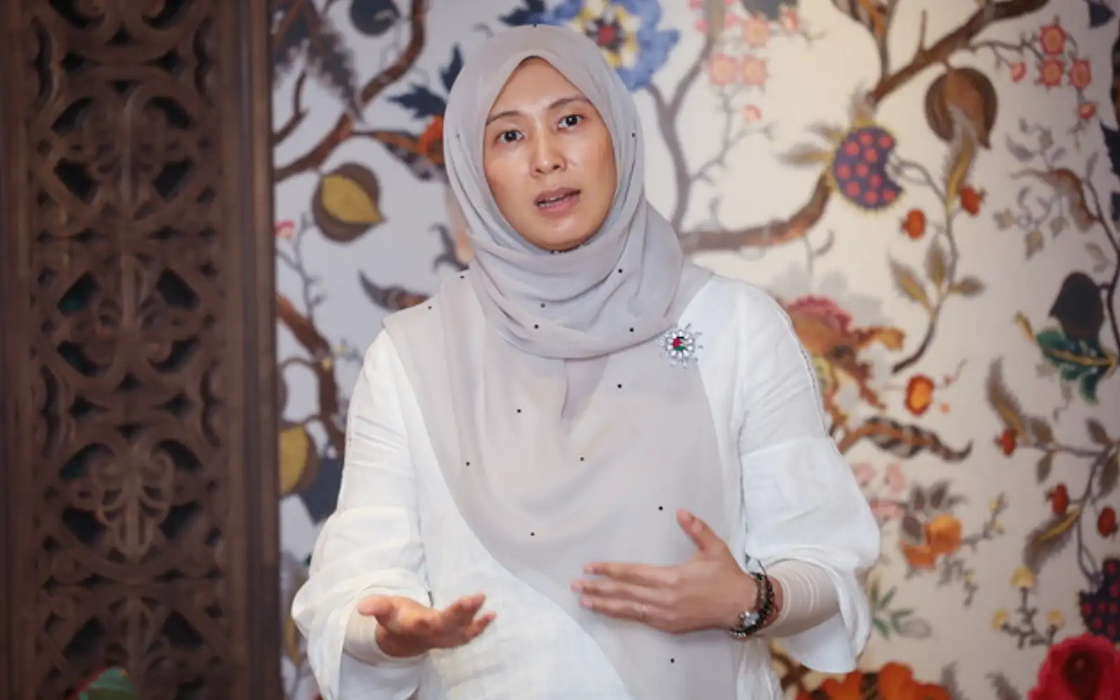 Lepaskanlah Nurul Izzah