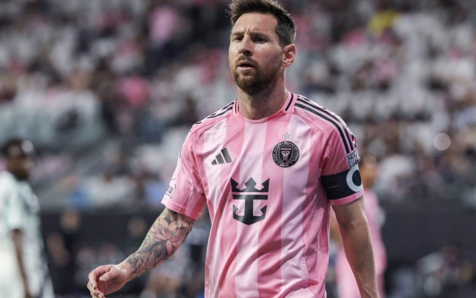 MLS fines Messi for striking an opponent