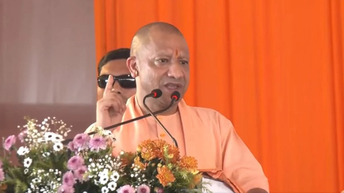 'P' In PDA Has Changed From Pichhda To Pandit: CM Yogi Adityanath Attacks SP At Kalyan Singh Memorial In Lucknow | VIDEO