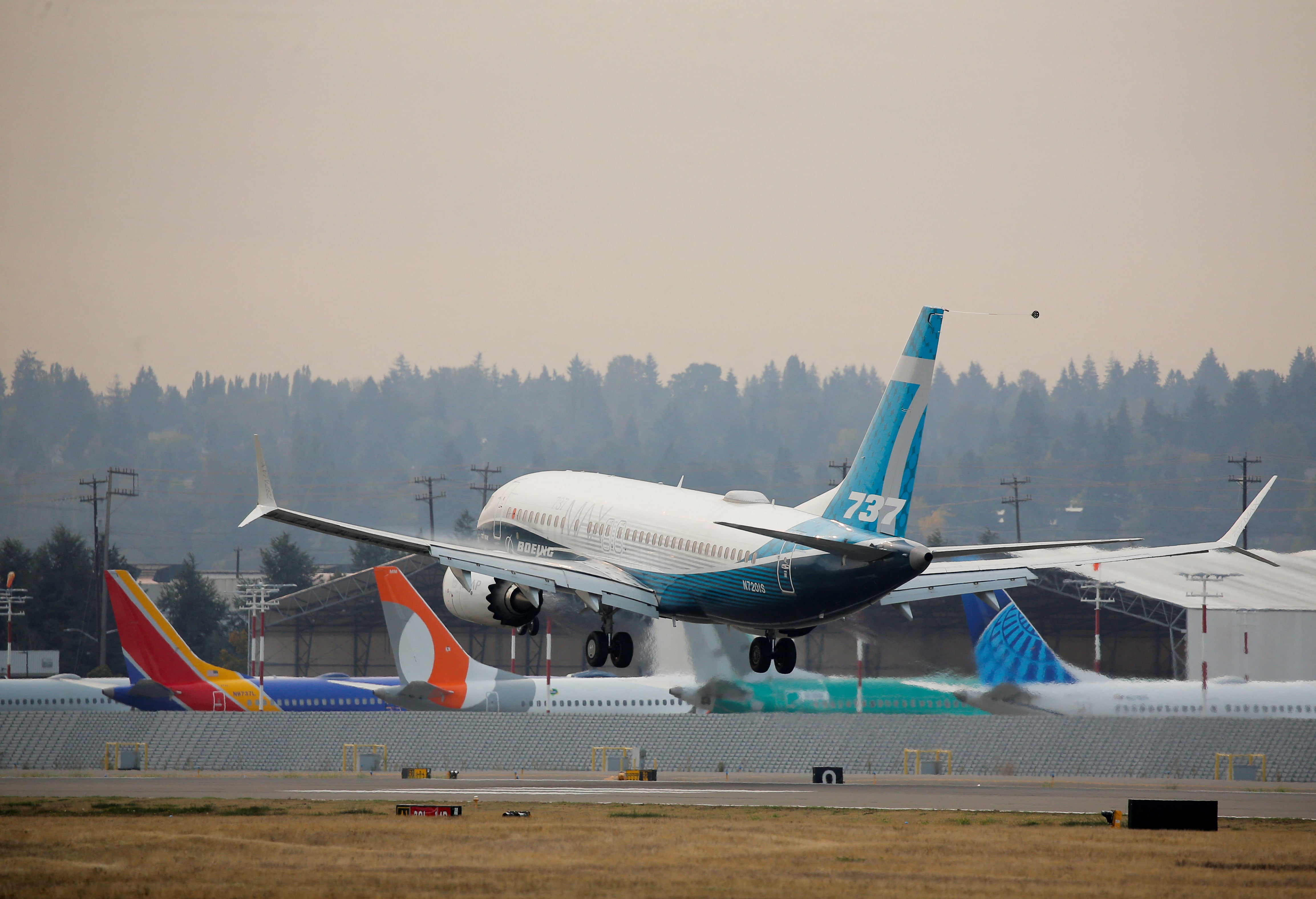 FAA orders inspections of more than 470 Boeing 737 Max jets over door crack concerns