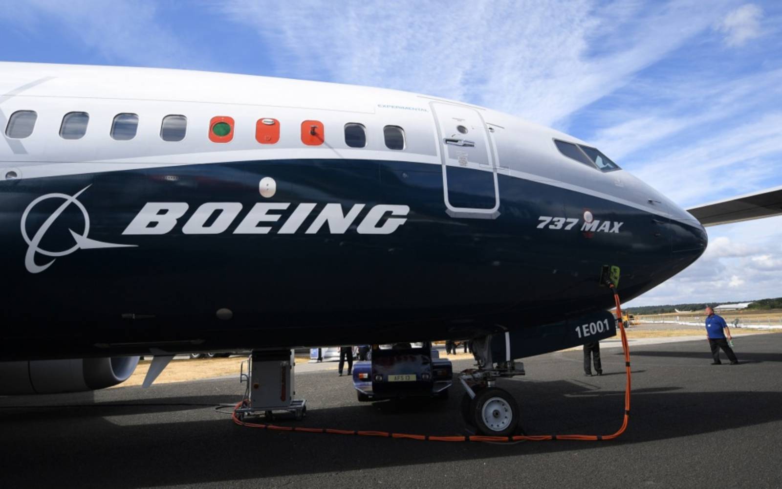 FAA orders inspections of Boeing 737 MAX jets over cracks