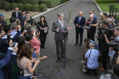 U.S. and Iran keep up hostile rhetoric ahead of new sanctions