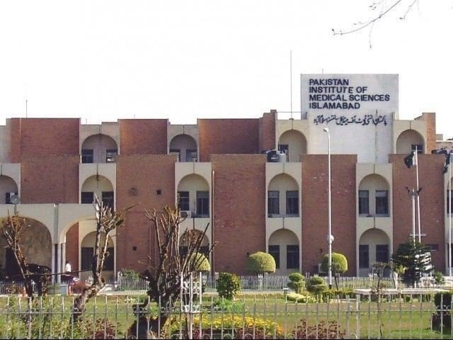 Two specialists from Shifa International Hospital participated in Imran's eye assessment: PIMS