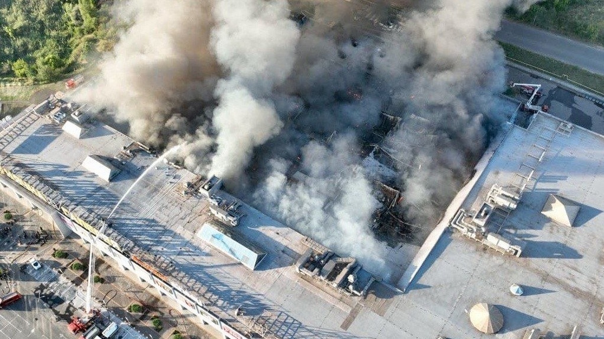 Nine people, incl two children, missing after Russian attack on Kryvy Rih